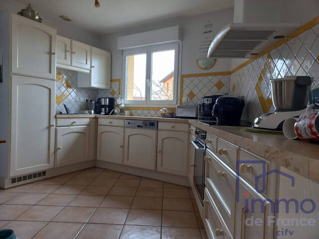 Vente Maison villa 5 pièces 105 m² Montbrison 42600