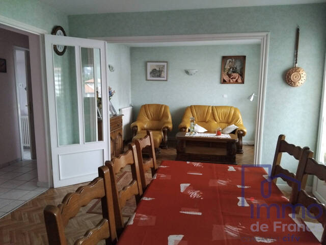 Sale Apartment 4 rooms 81.57 m² Le Puy-en-Velay 43000