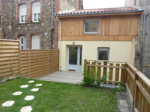 Rent Apartment t3 83 m² Saint-Just-Saint-Rambert 42170