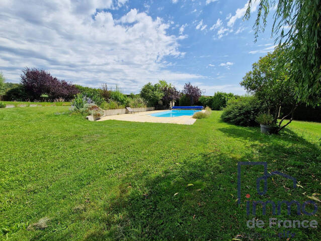 Vente Maison 5 pièces 160 m² Chambœuf 42330