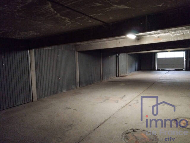 Vente Parking 14 m² Saint-Étienne 42000