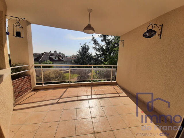 Vente Appartement 2 pièces 67.21 m² Sury-le-Comtal 42450