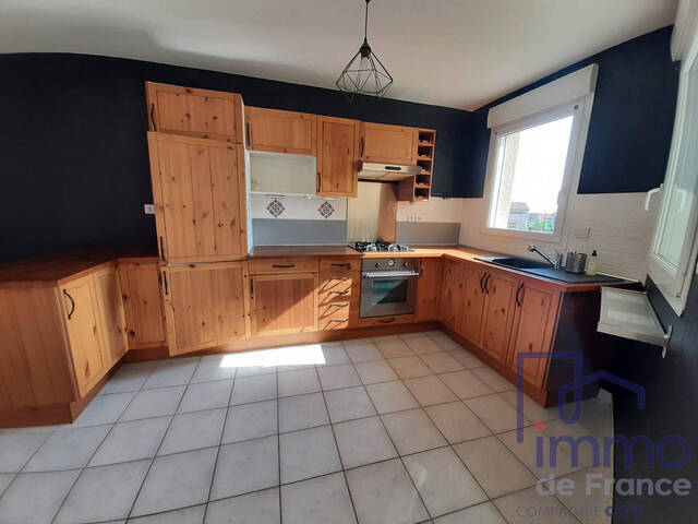 Vente Appartement 2 pièces 67.21 m² Sury-le-Comtal 42450