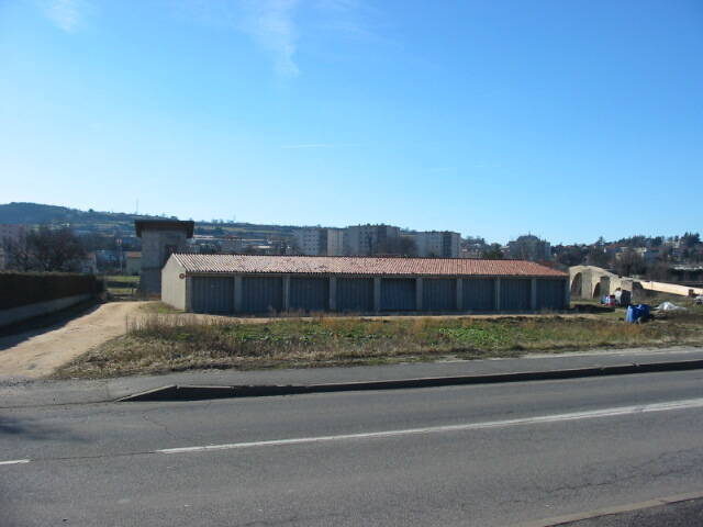 Location Parking garage individuel Brives-Charensac 43700