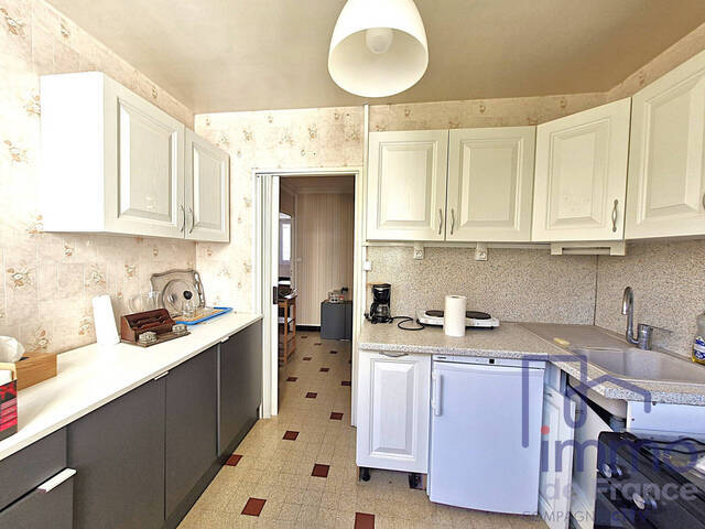 Sale Apartment 4 rooms 76.26 m² Saint-Étienne 42000