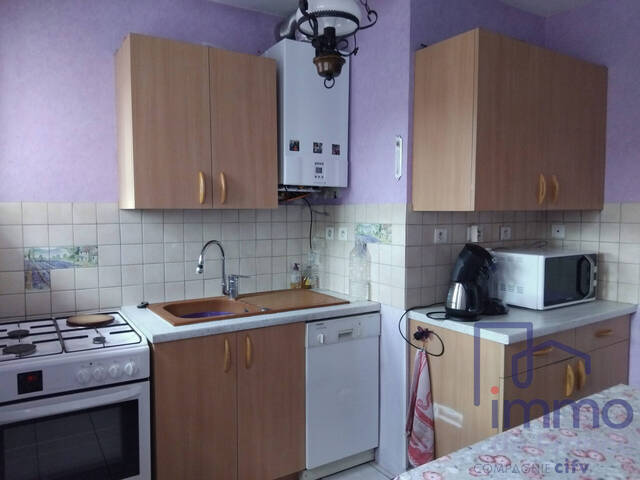 Sale Apartment 4 rooms 81.57 m² Le Puy-en-Velay 43000