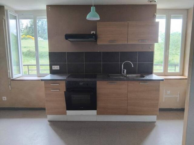 Location Appartement t2 50 m² Luriecq 42380