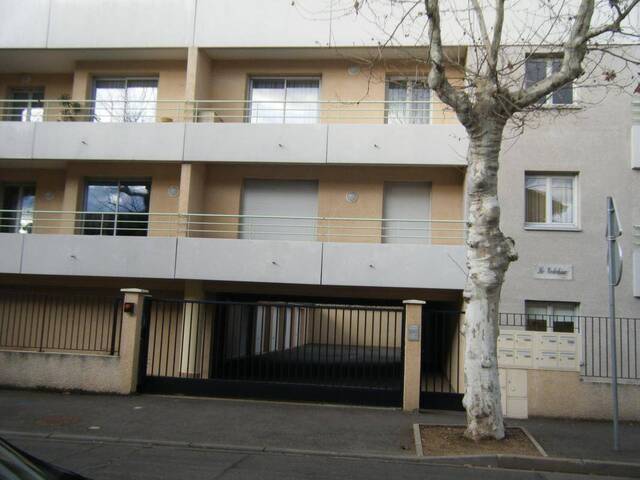 Location Appartement t3 76 m² Veauche 42340
