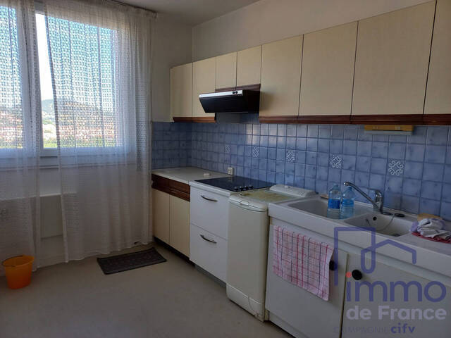 Sale Apartment 3 rooms 48.23 m² Le Puy-en-Velay 43000