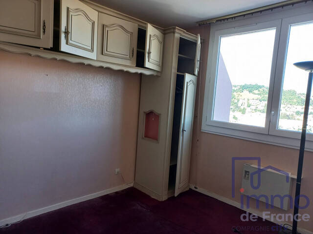Sale Apartment 3 rooms 48.23 m² Le Puy-en-Velay 43000