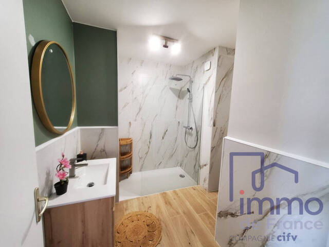 Vente Appartement 3 pièces 92 m² Le Puy-en-Velay 43000