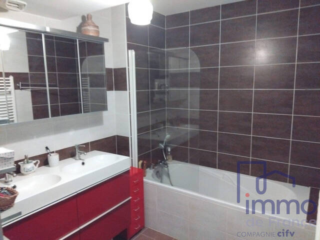 Vente Appartement 4 pièces 81.33 m² Brives-Charensac 43700