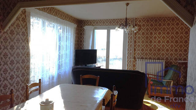 Sale House maison traditionnelle 7 rooms 154 m² Sanssac-l'Église 43320