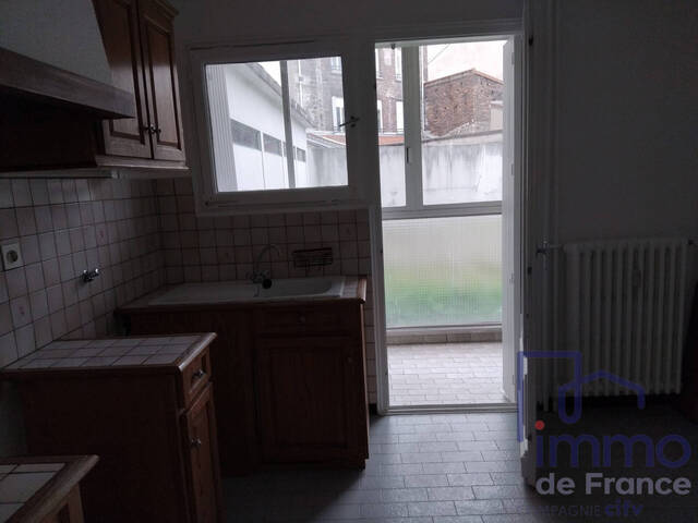 Sale Apartment 3 rooms 65.58 m² Saint-Étienne 42000