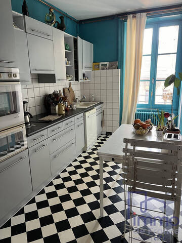 Vente Appartement 4 pièces 136 m² Saint-Étienne 42000