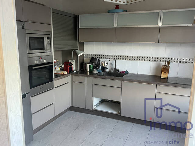 Vente Appartement 3 pièces 67 m² Saint-Étienne 42000