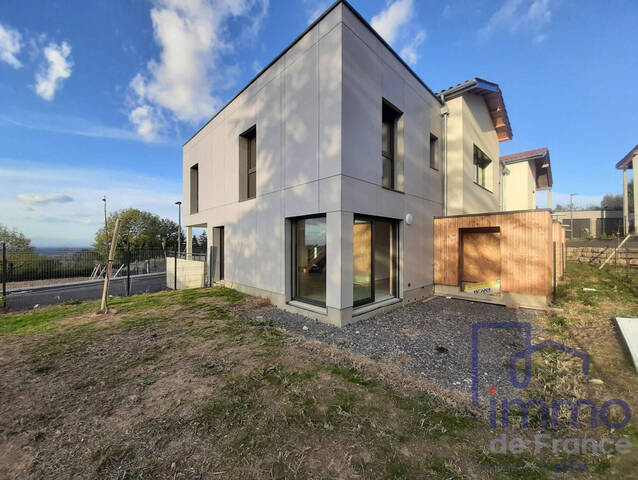 Sale Apartment 4 rooms 85.5 m² Saint-Bonnet-les-Oules 42330