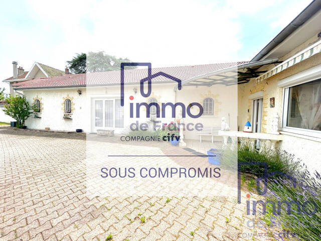 Vente Maison 7 pièces 190 m² Bonson 42160