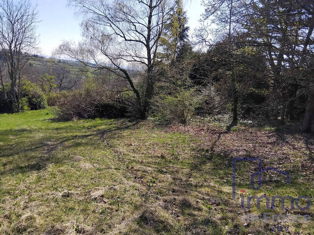 Vente Terrain constructible 2250 m² Montbrison 42600