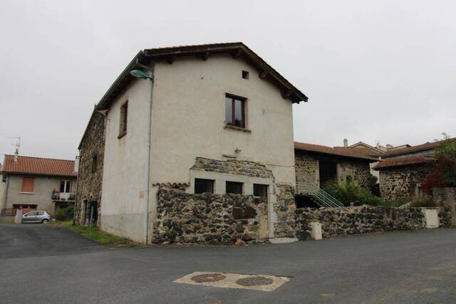 Rent House maison individuelle 4 rooms 126 m² Coubon 43700