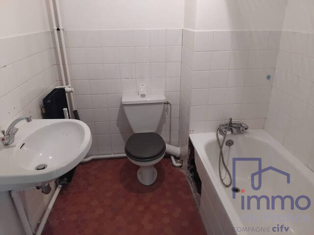 Vente Appartement 1 pièce 31.24 m² Saint-Étienne 42000