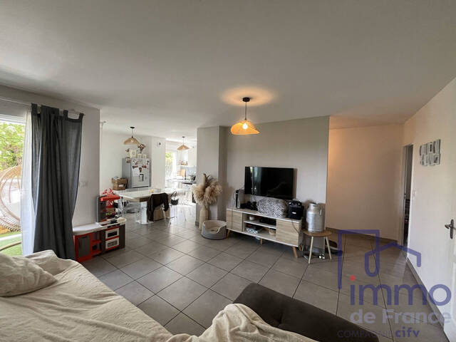 Vente Appartement 3 pièces 88 m² Saint-Genest-Lerpt 42530