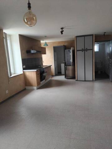 Rent Apartment t2 50 m² Luriecq 42380