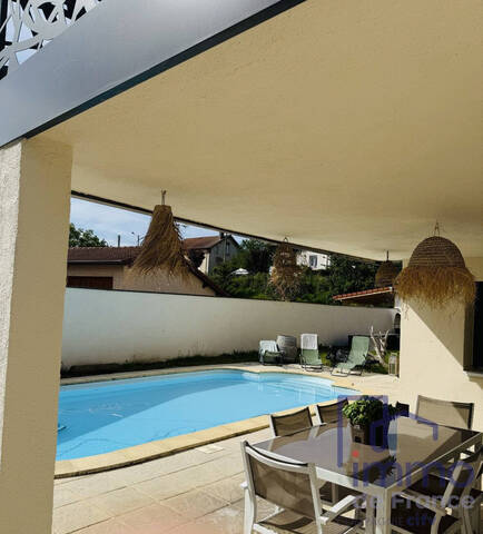 Vente Maison villa 5 pièces 200 m² Roche-la-Molière 42230
