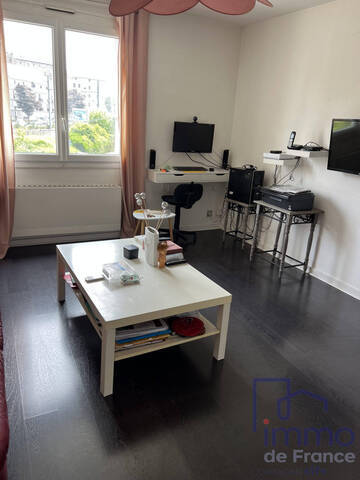 Vente Appartement 2 pièces 52.77 m² Saint-Étienne 42100