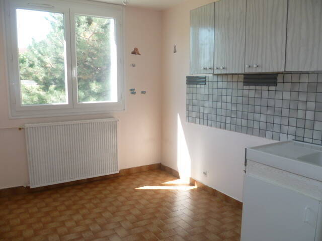 Location Appartement t4 79 m² Villars 42390