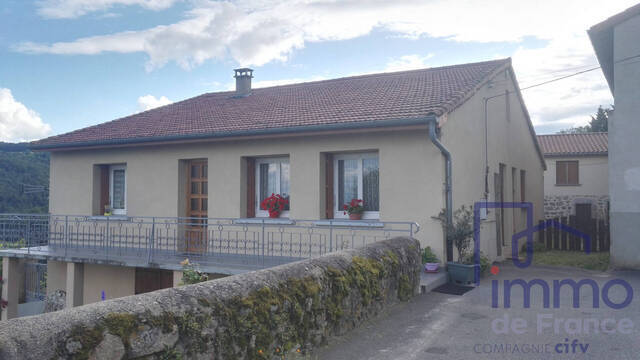 Vente Maison traditionnelle 6 pièces 129 m² Montbrison 42600
