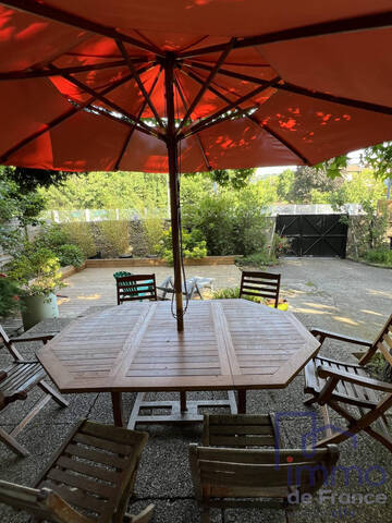 Vente Maison 9 pièces 193.56 m² Saint-Étienne 42100