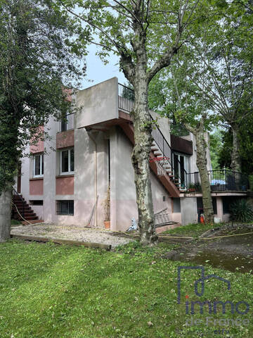 Vente Maison 9 pièces 193.56 m² Saint-Étienne 42100