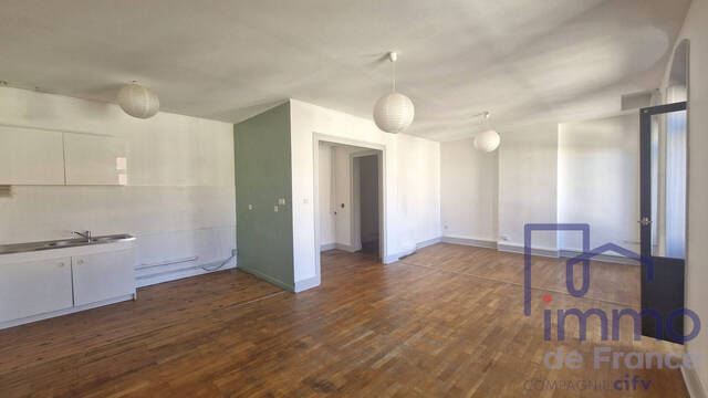 Vente Appartement 4 pièces 78 m² Saint-Étienne 42000