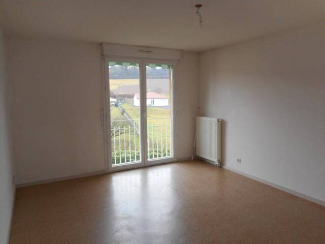 Location Appartement t2 48 m² Saint-Germain-Laprade 43700