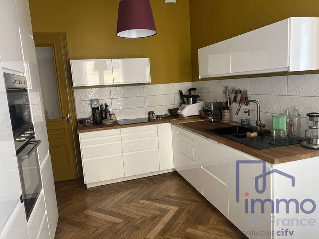 Vente Appartement 5 pièces 117.42 m² Saint-Étienne 42000