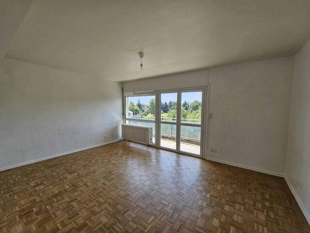 Location Appartement t4 84 m² Montbrison 42600 Centre ville