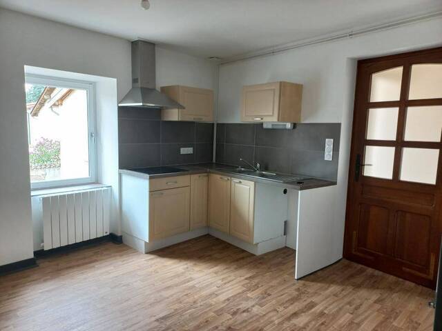 Location Appartement t3 100 m² Haute-Rivoire 69610
