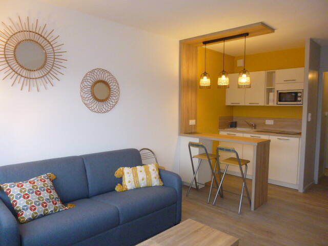 Rent Apartment studio 1 room 23 m² Le Puy-en-Velay 43000