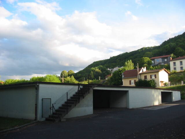 Location Parking garage individuel Brives-Charensac 43700