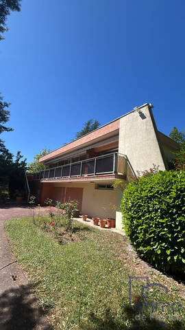 Vente Maison villa 8 pièces 188.48 m² Firminy 42700