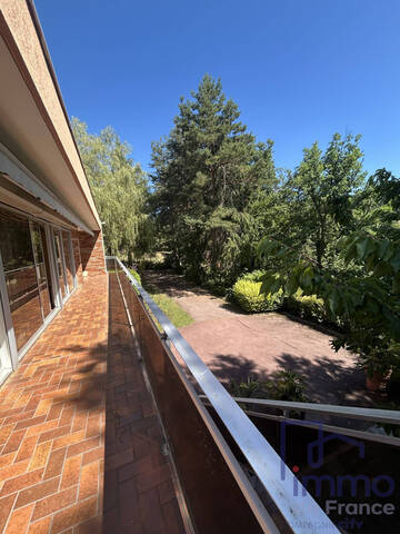 Vente Maison villa 8 pièces 188.48 m² Firminy 42700