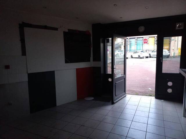 Location Local commercial Saint-Romain-le-Puy 42610