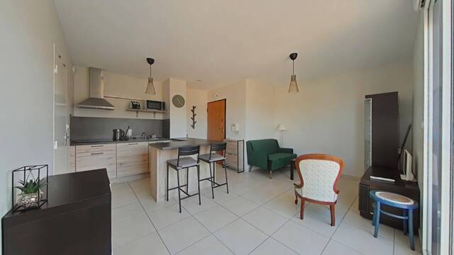 Rent Apartment t1 30 m² Saint-Priest-en-Jarez 42270