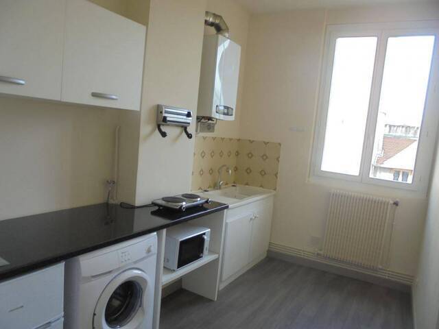 Rent Apartment t2 45 m² Saint-Étienne 42100 FAC - TREFILERIE