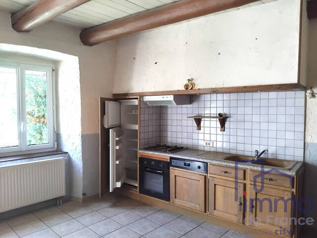 Vente Maison ferme 5 pièces 179.33 m² Saint-Christophe-sur-Dolaison 43370