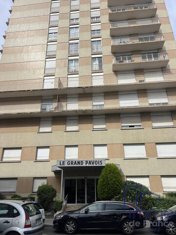 Sale Apartment 3 rooms 78.64 m² Saint-Étienne 42000