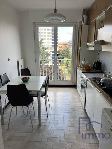 Sale Apartment 3 rooms 78.64 m² Saint-Étienne 42000