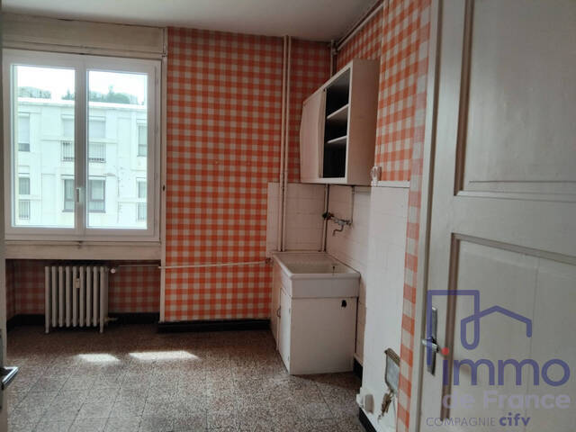 Sale Apartment 1 room 42.37 m² Saint-Étienne 42000