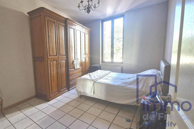 Sale Apartment duplex 4 rooms 112.42 m² Saint-Chamond 42400